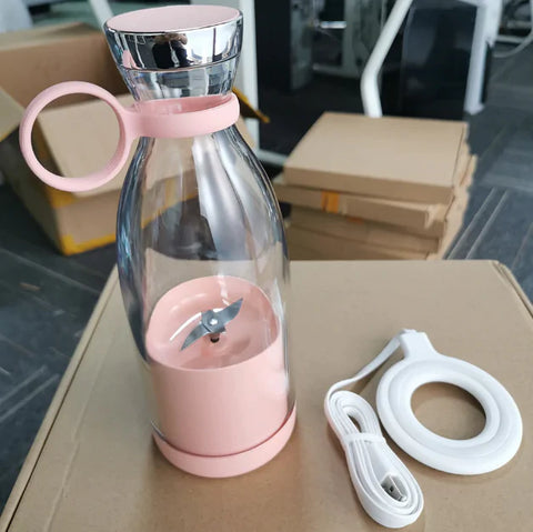 Portable fresh fruit blender for making smoothies and juices on the go, compact, rechargeable, and perfect for quick, mess-free blending.
