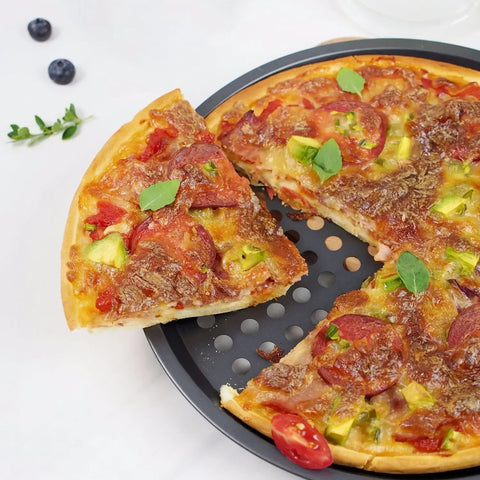 Durable Pizza Tray – Carbon Steel Nonstick Baking Plate