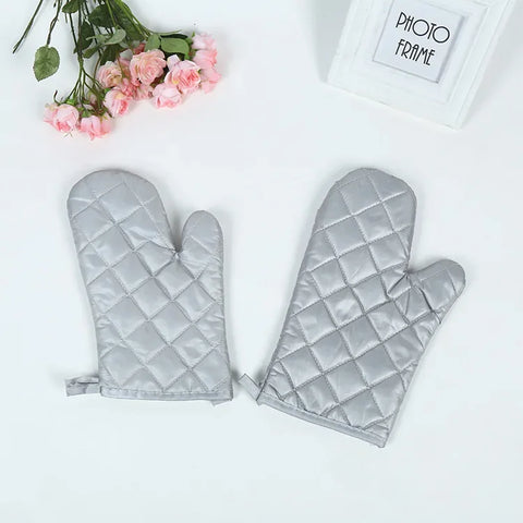 Silver-coated microwave oven insulation gloves kitchen oven anti-scalding gloves oven mitts kitchen gloves heat resistant gloves