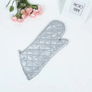 Silver-coated microwave oven insulation gloves kitchen oven anti-scalding gloves oven mitts kitchen gloves heat resistant gloves
